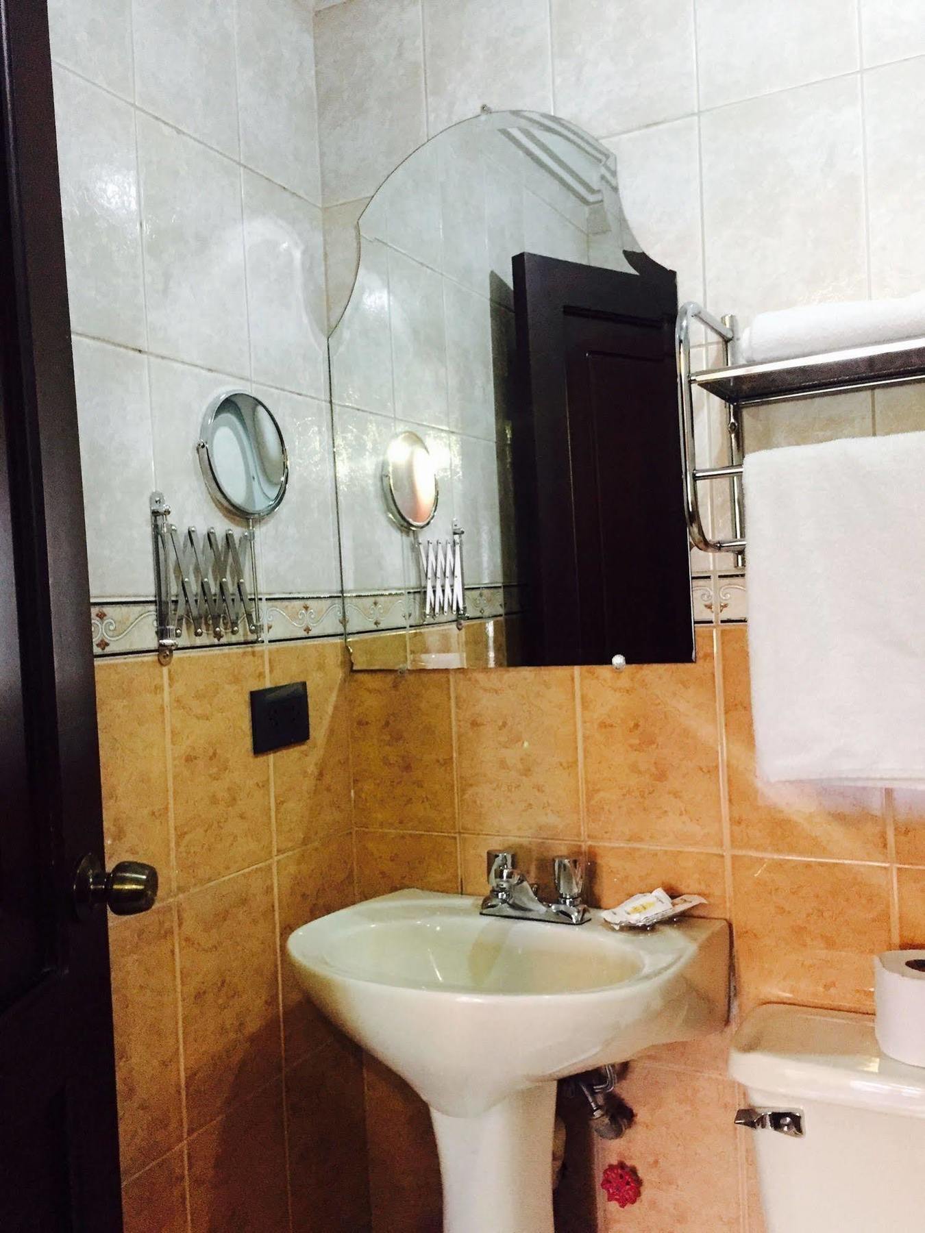 Hotel San Andres Cuenca Eksteriør billede